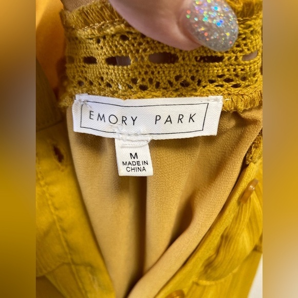 Emory Park mustard maxi dress so pretty and feminine size medium - Picture 4 of 6